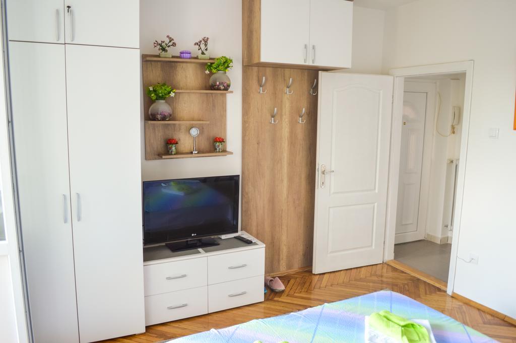 Apartment Riverside Gem Novi Sad Luaran gambar