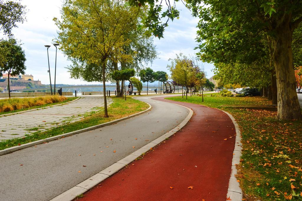 Apartment Riverside Gem Novi Sad Luaran gambar